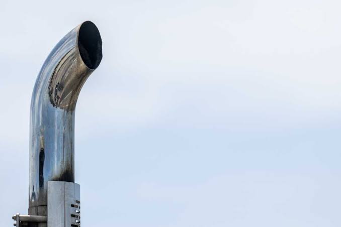 EPA proposes weakening heavy-duty truck pollution rules