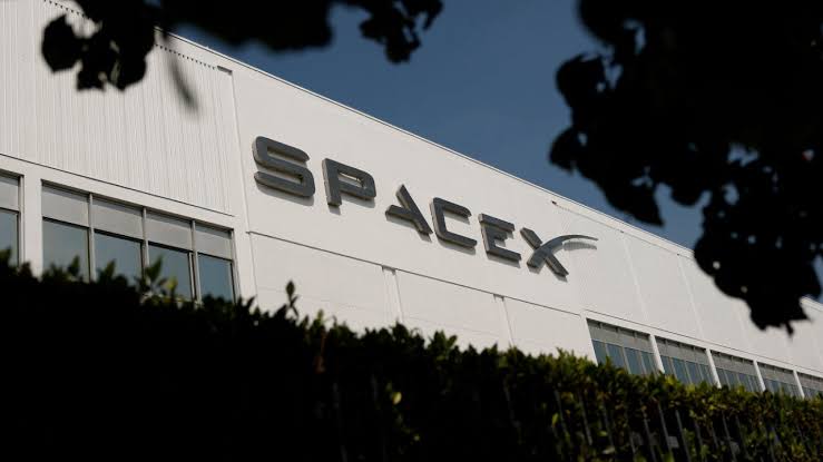Catch up: SpaceX revenues surge; Qatar says Hormuz talks are progressing