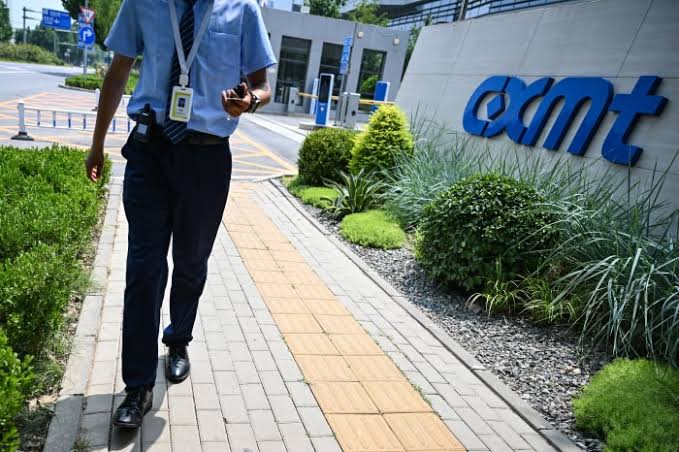 Chinese IPO Rattles Chip Stocks