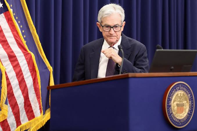 Fed's Powell warns that politicizing the Fed would cost public trust