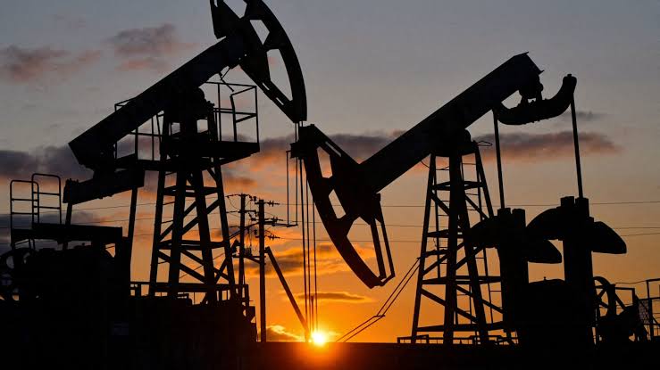 Oil rises slightly as investors await clarity after Iran-Israel halt attacks
