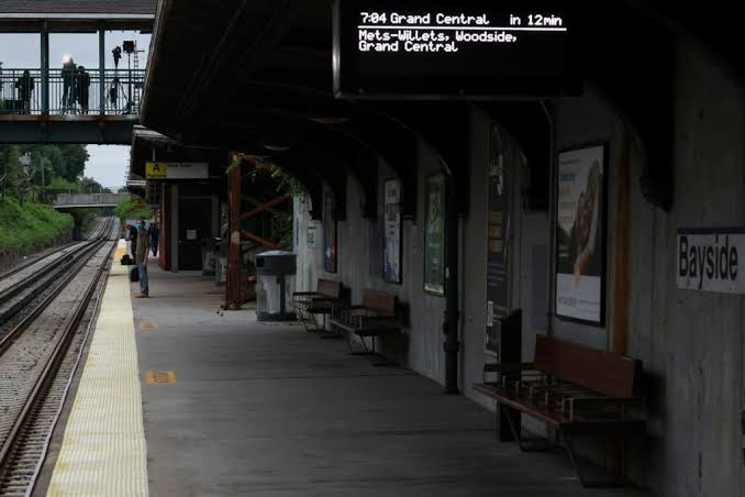 North America’s largest commuter rail system faces a potential shutdown