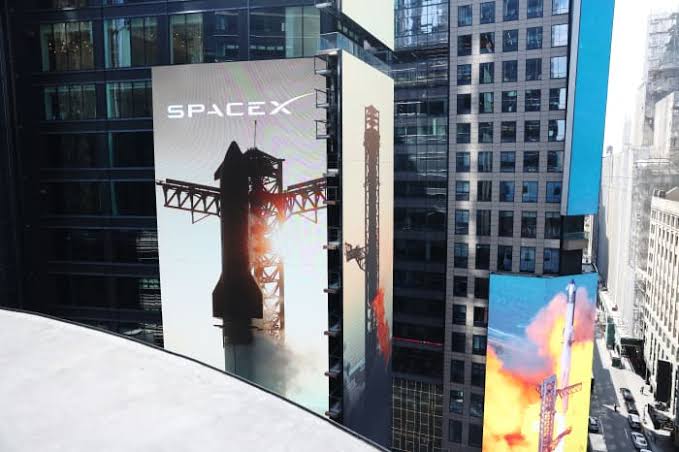 SpaceX Stock Rises. Millions of Shares Unlock Today—Brace For More Volatility.