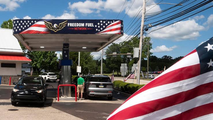 Trump-promoted discount gas stations fuel a mystery and questions