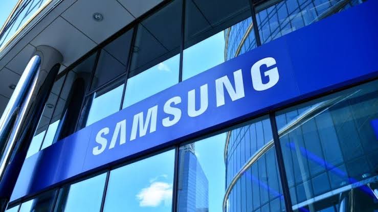 KOSPI Plunges as Foreign Sell-Off Hits 11th Day Ahead of Samsung’s 'Explosive' AI Earnings
