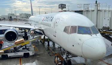 Delta Gloats To Investors That Higher Fares Are Sustainable, Even As Oil Gets Cheaper