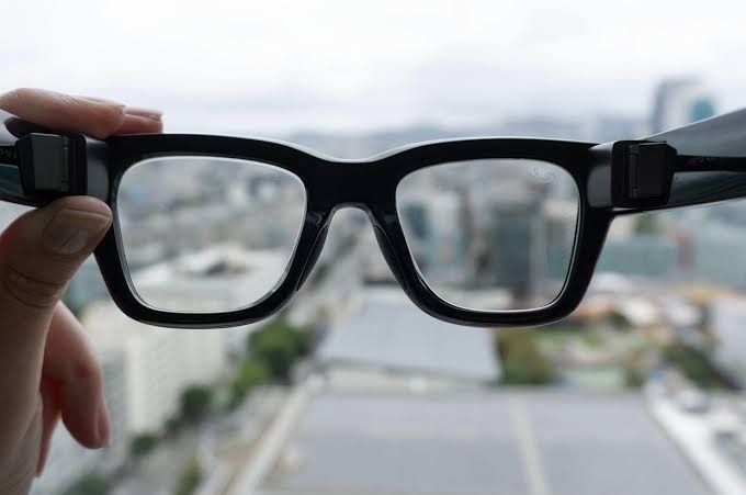 Meta warned by dozens of organizations that facial recognition on its smart glasses would empower predators