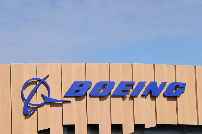 Boeing’s Lone Bear Flips, Sees Path to Shares Doubling by 2030