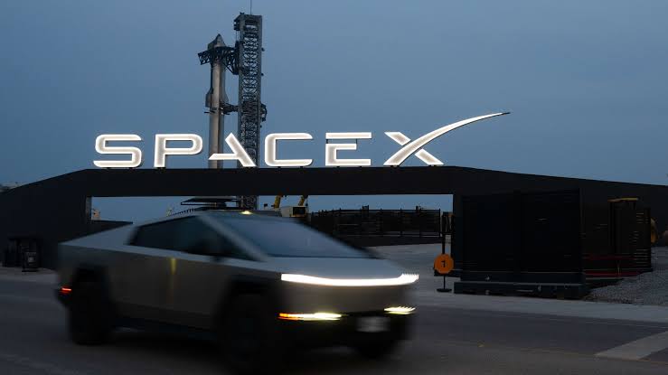 SpaceX's IPO charts reveal a company spending like an AI giant: Chart of the Day