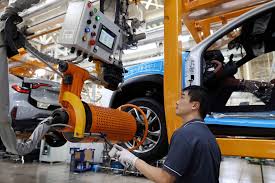 China's factory activity growth hits 1-year high even as war risks heighten