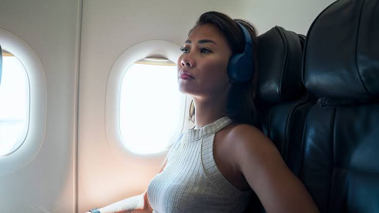 Mistakes Travelers Make On A Long-Haul Flight