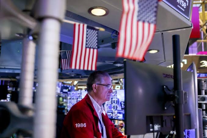 Tech stocks are getting crushed again after chipmaker comeback sputters