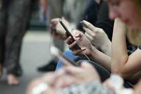 FCC Wants to Kill Burner Phones By Forcing Telecoms to Get All Customers’ IDs