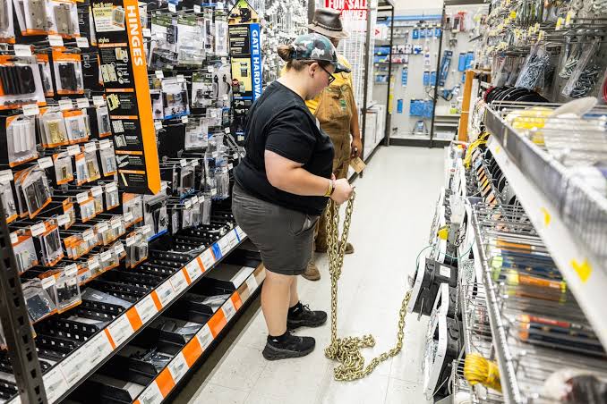 Popular hardware chain, Home Depot rival, files for bankruptcy