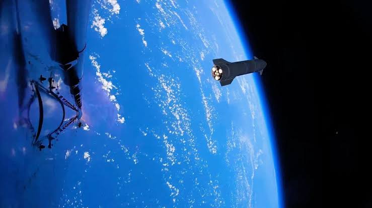 Starship in space! See highlights of SpaceX megarocket's epic Flight 13 test launch (video)
