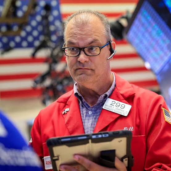 Wall Street ends lower on semiconductor selloff as AI spending concerns mount