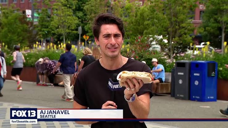 Seattle Dog ranked best hot dog in US ahead Fourth of July