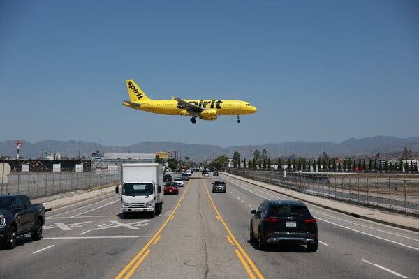 Trump Administration Nears Loan Deal to Rescue Spirit Airlines