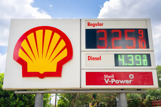 Gasoline prices projected to climb back to $4 amid 'pain at the pump'