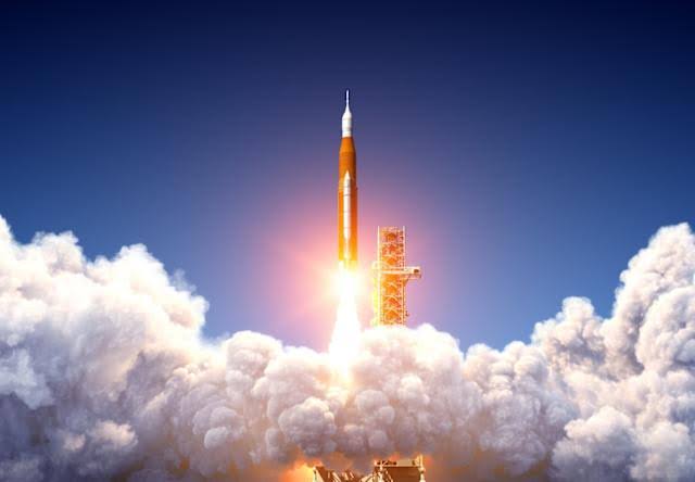 Here's How Much a $10,000 Investment Could Get You When SpaceX Goes Public on June 12