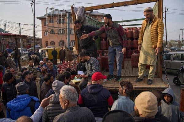 Asia Depends on L.N.G. From the Middle East. This Is What Happens When It Runs Out.