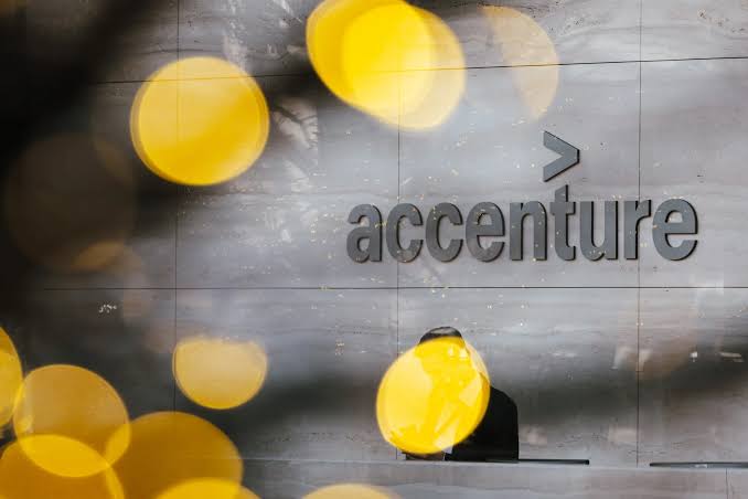 Accenture’s Outlook Disappoints in Uncertain Consultancy Market