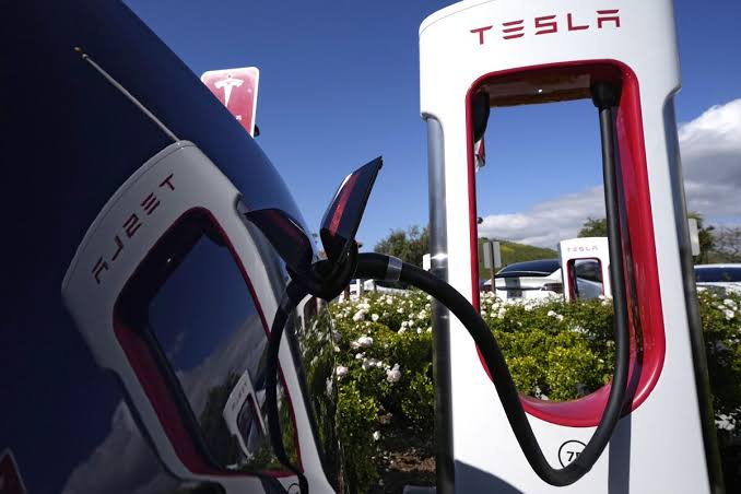 California’s instant EV rebates are now available for these three brands