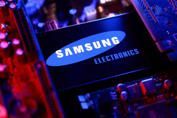 Samsung flags eightfold jump in quarterly profit as AI chip demand pumps prices