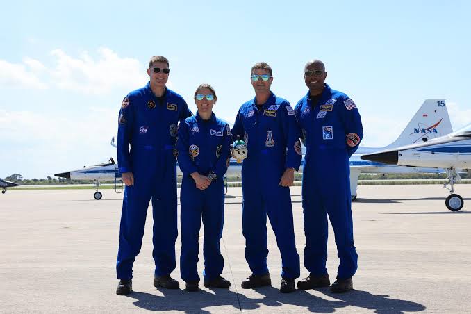 Artemis II Crew Arrives at Launch Site, Shares Moon Mascot