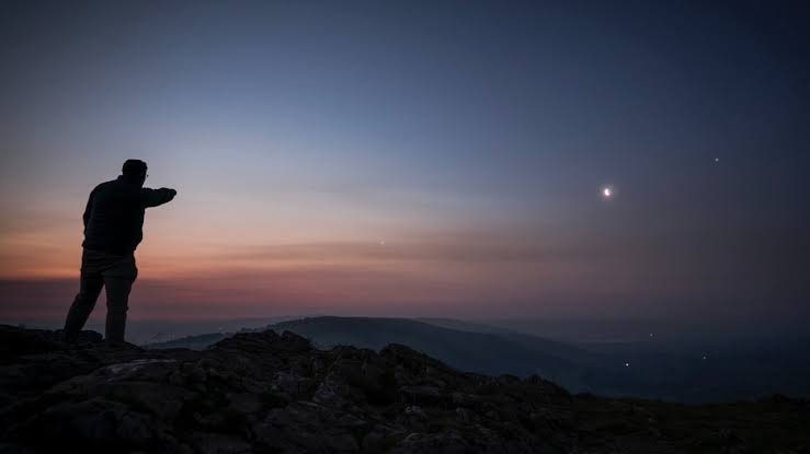Don't miss this beautiful 3-planet parade after sunset tonight — it won't last long