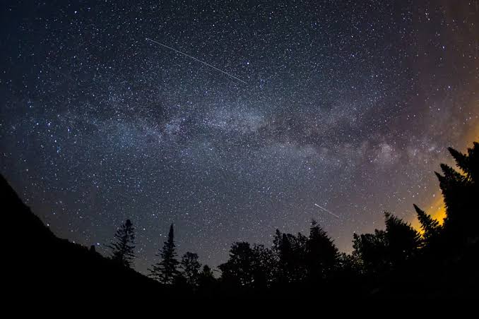 Two meteor showers will peak tonight. How to watch the Southern Delta Aquariids and the Alpha Capricornids.