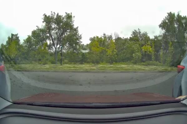 Meteor as heavy as an elephant causes widespread speculation across New England