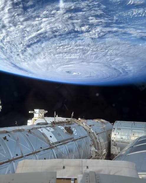 Astronaut Snaps Photo of Super Typhoon on His iPhone