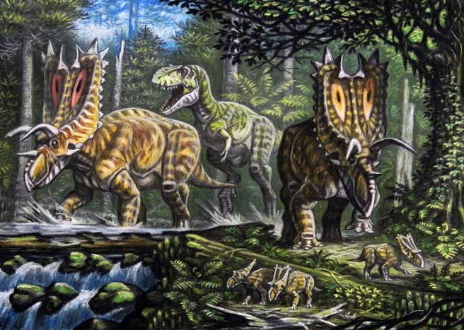 Giant Tyrannosaur Fossil Found in New Mexico