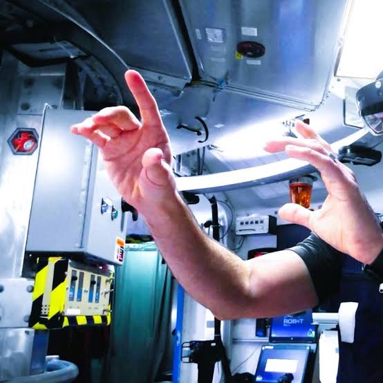 NASA needs volunteers to spend a year locked in a Mars simulation