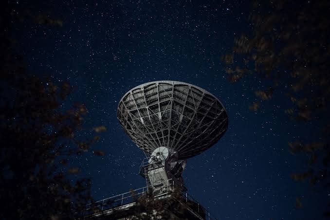 In 2020, something near the centre of the Milky Way switched on and off six times in radio waves, then disappeared from every follow-up search in X-rays and infrared — leaving astronomers with only the name ASKAP J173608.2−321635 and the possibility of