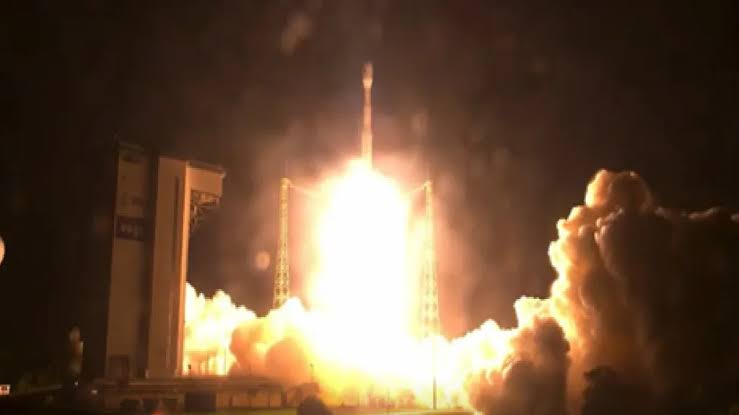 75,000 miles up: China’s SMILE satellite launches to map Earth’s ‘invisible shield’