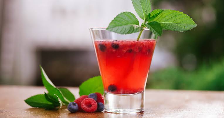 The popular claim that space tastes like raspberries and smells like rum, repeated in science articles for over fifteen years, is based on a single 2009 detection of one organic molecule in one specific dust cloud at the centre of the Milky Way, and the actual stor