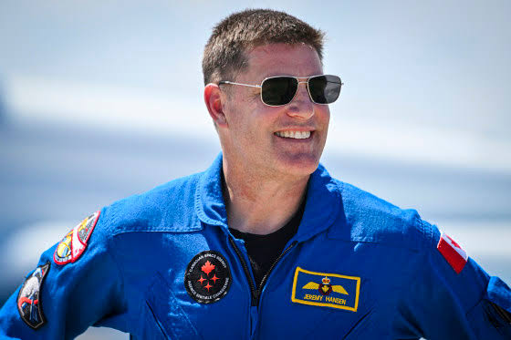 Artemis II astronaut Jeremy Hansen stepping down from full-time role