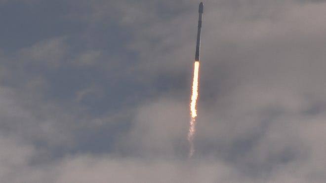 SpaceX Fourth of July weekend launch from Florida. When is liftoff?