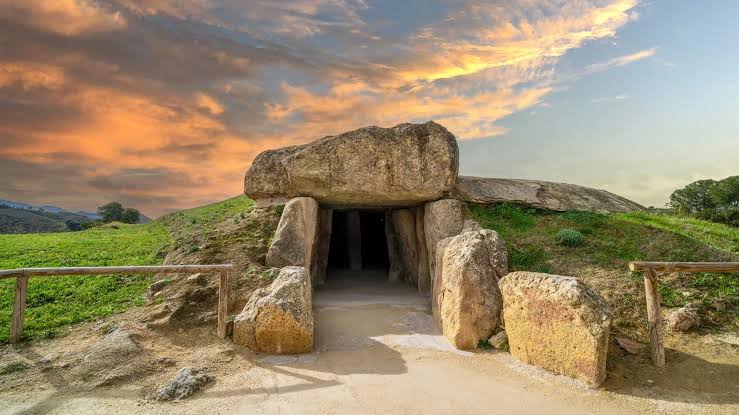 Ancient DNA reveals the mysterious collapse of Europe's megalith builders