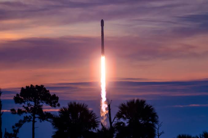 A Falcon 9 booster turns 5 years old—and just set a remarkable reuse record
