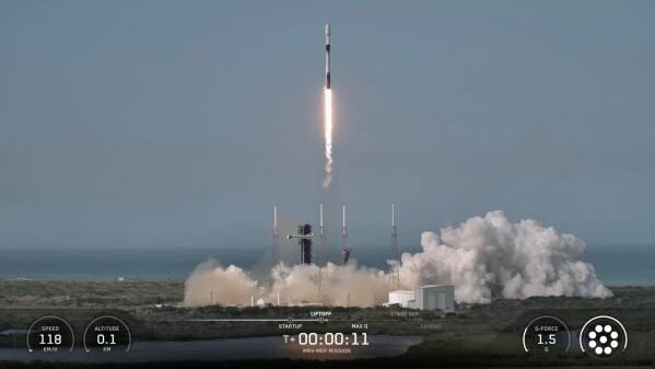 Private mission launches to extend life of out-of-gas communication satellites