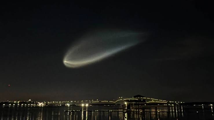 Unique cloud in the East Sky Thursday Morning