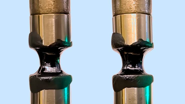 We Know Simple Fluids Can Flow. Turns Out, Some Can Fracture.