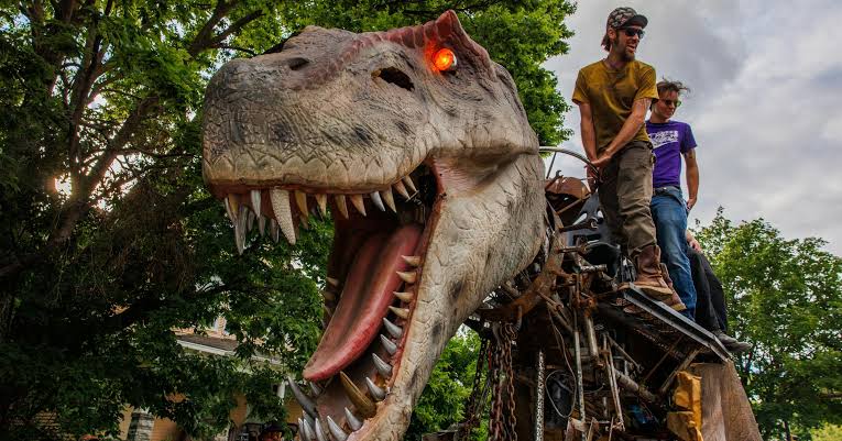 Jurassic parked: T-Rex car zooms around Minneapolis