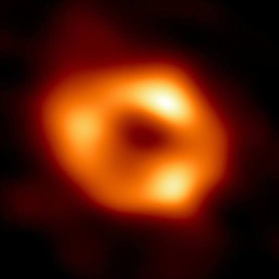 'Fingerprints' of black hole's event horizon detected for first time
