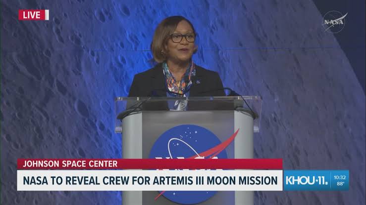 Chesapeake native Andre Douglas selected for NASA's Artemis III crew