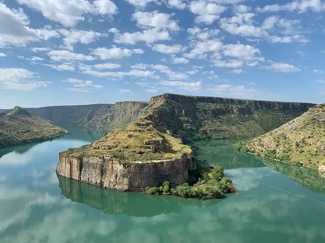 The Origin of the Euphrates Discovered: The Great River of Mesopotamia Was Born 6 Million Years Ago and Flowed Into an Almost Dry Mediterranean