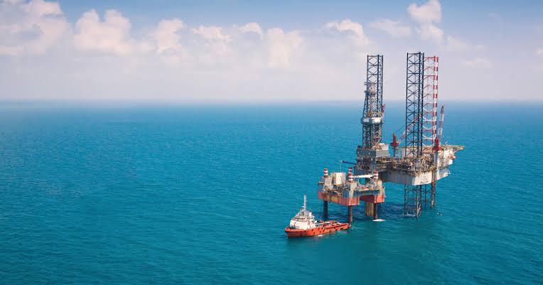 A drilling expedition off Nantucket has confirmed a massive freshwater reservoir buried beneath the Atlantic seafloor — stretching from New Jersey to Maine, hypothesized since the 1960s, and holding enough drinkable water to supply New York City for roughl